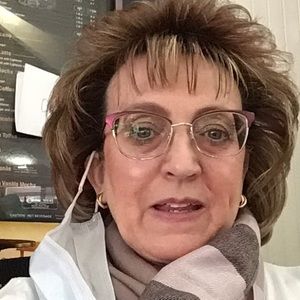 Meet your Posher, Sharon